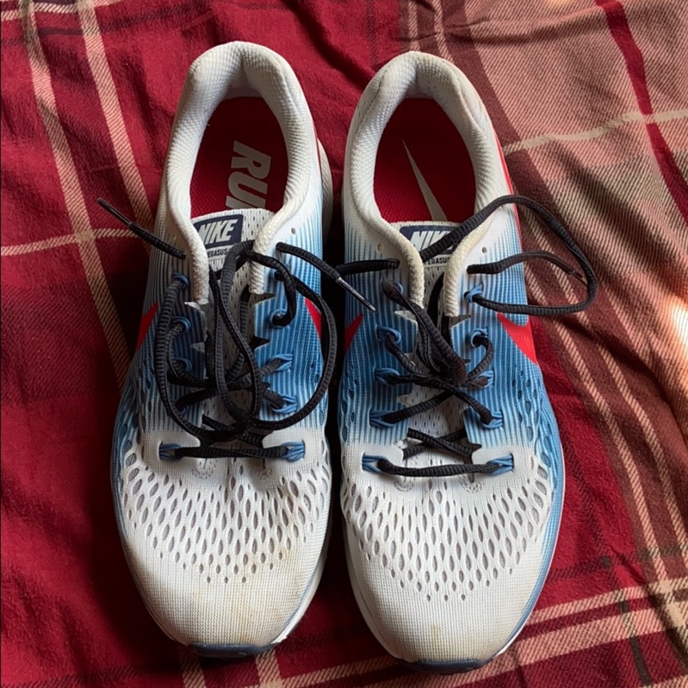 nike running shoes